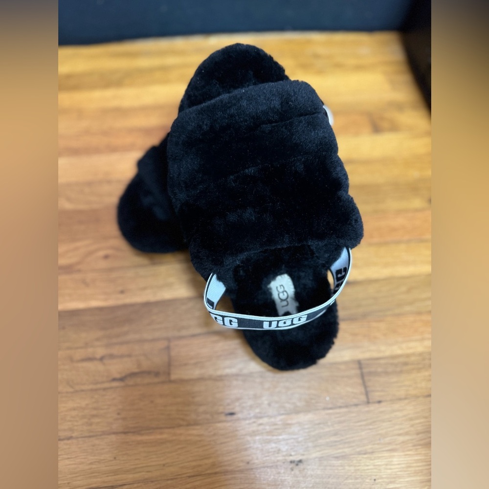 UGG Black Fluffy Slides